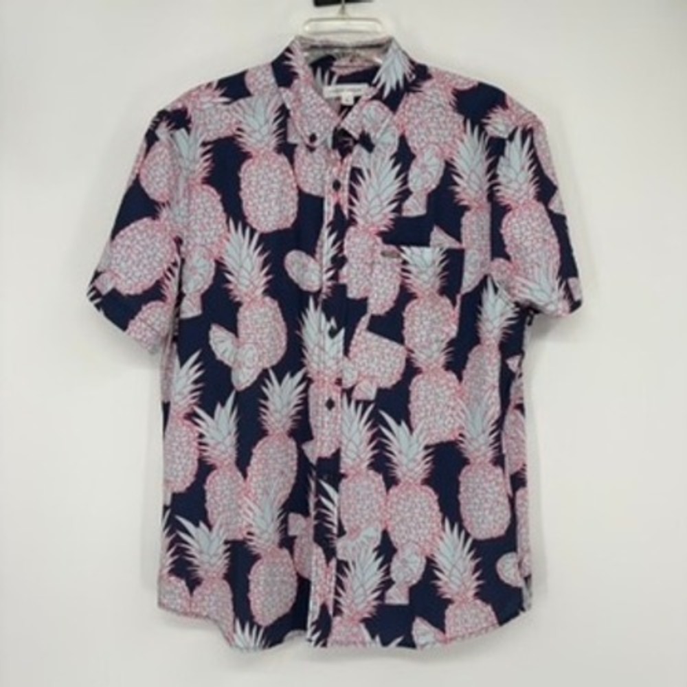 Vintage Summer Shirt Mens L Navy Pink Pineapple Short Sleeve Button‎ Down Preppy